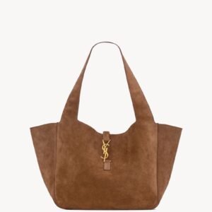 LE 5 À 7 BEA IN SUEDE