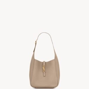 LE 5 À 7 SUPPLE SMALL IN GRAINED LEATHER