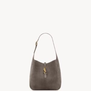 LE 5 À 7 SUPPLE SMALL IN SUEDE
URBAN GREY