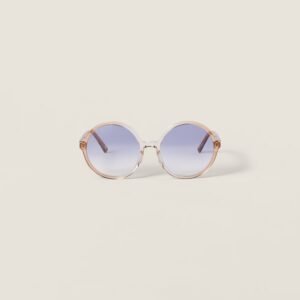 Miu Regard sunglasses
Color: Indigo lenses