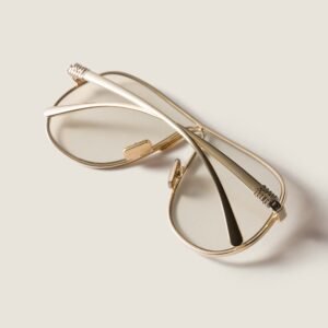 Miu Ombre sunglasses 
Color: Blue-ray Transparent Lenses