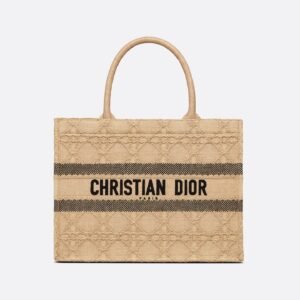 Medium Dior Book Tote
Natural Cannage Raffia