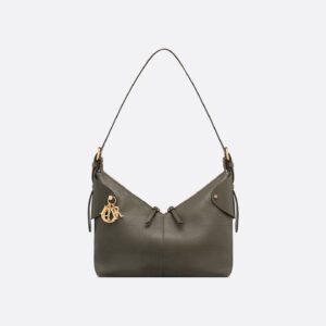 Medium Dior Voyage Bag
Olive Taupe Flat Macrocannage Grained Calfskin