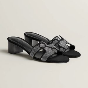 Oasis sandal