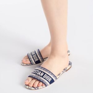 Dway Slide
Vibrant Blue Embroidered Cotton and Toile de Jouy Motif