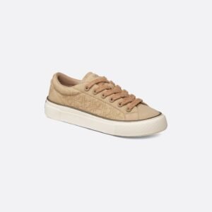 B33 Spin Sneaker
Beige Nubuck and Beige Dior Gravity Nubuck