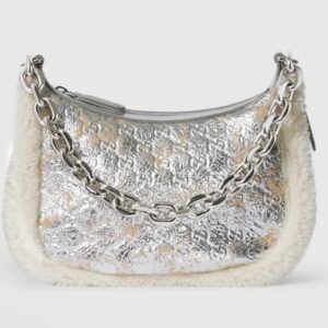 GG Emblem medium shoulder bag Variation
silver textured leather