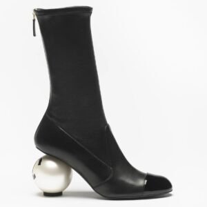 HIGH BOOTS
 
Stretch Lambskin & Patent Calfskin 
Black