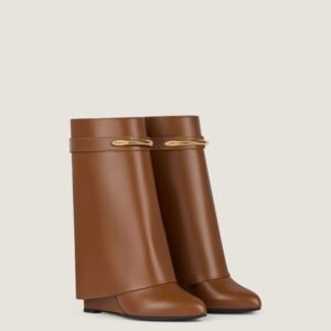 Shark ankle boots in leather