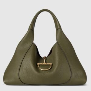 Gucci Softbit maxi shoulder bag
Variation
forest green leather