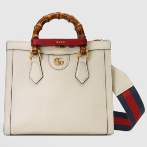 Gucci Diana medium tote bag
Variation
white leather