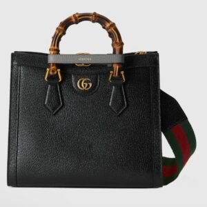 Gucci Diana medium tote bag
Variation
black leather