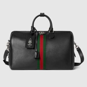 Gucci Savoy medium duffle bag
Variation
black leather