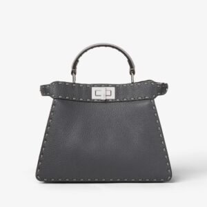 Peekaboo ISeeU Small
Multicoloured grey Selleria bag with 556 hand-sewn topstitches