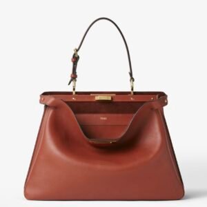 Peekaboo Soft Large
Sienna brown leather bag