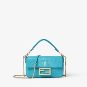 Baguette Mini
Turquoise stingray leather bag