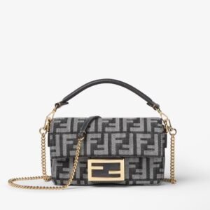 Baguette Mini
Dark blue denim-effect FF jacquard bag