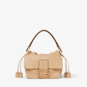 Mamma Baguette Small
Light pink nappa leather mini-bag