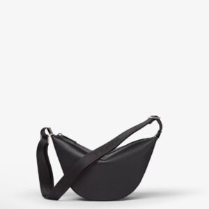 Fendi Roma Leather Fendi Melon Small
Black leather bag