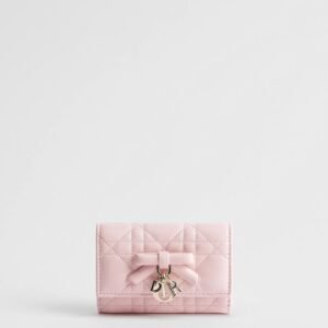 Lady Dior Glycine Wallet
Soupir Pink Cannage Lambskin