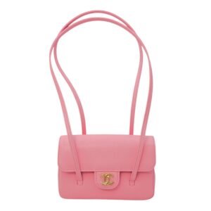 SMALL FLAP BAG
Grained Shiny Calfskin & Gold-Tone Metal pink