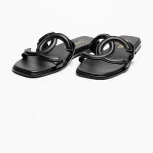MULES
Lambskin 
Black